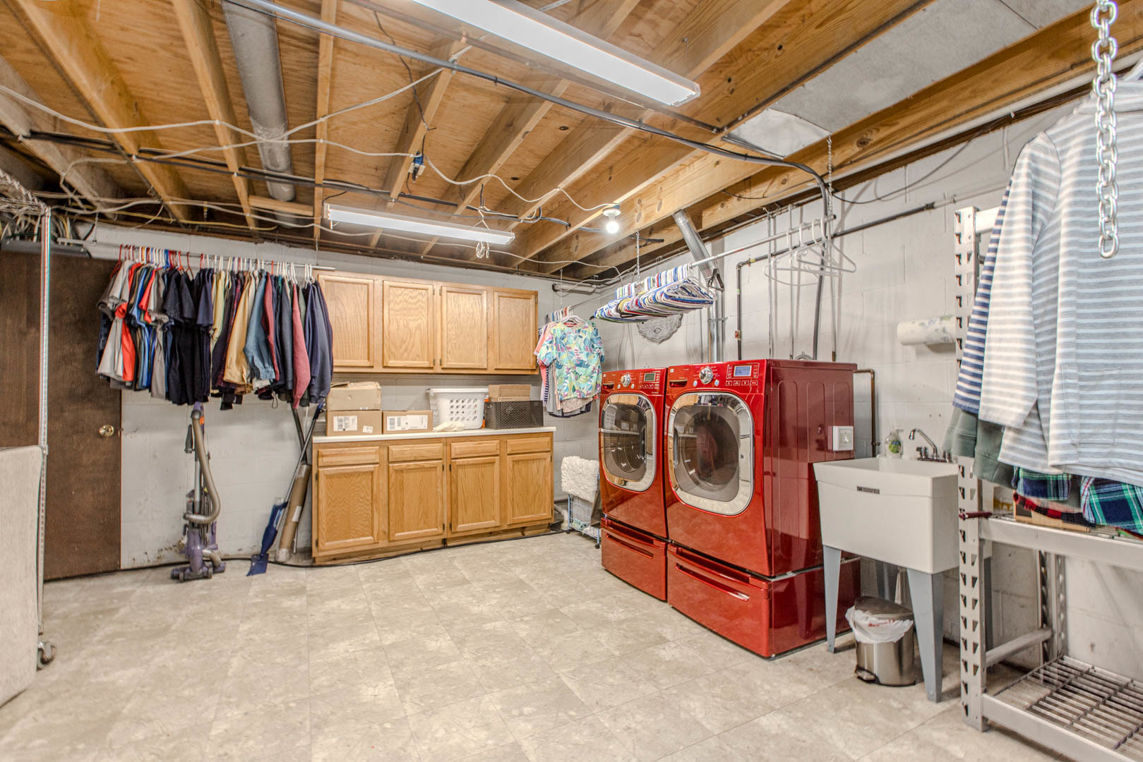 8908 E 1400 North Road, Bloomington, IL 61705