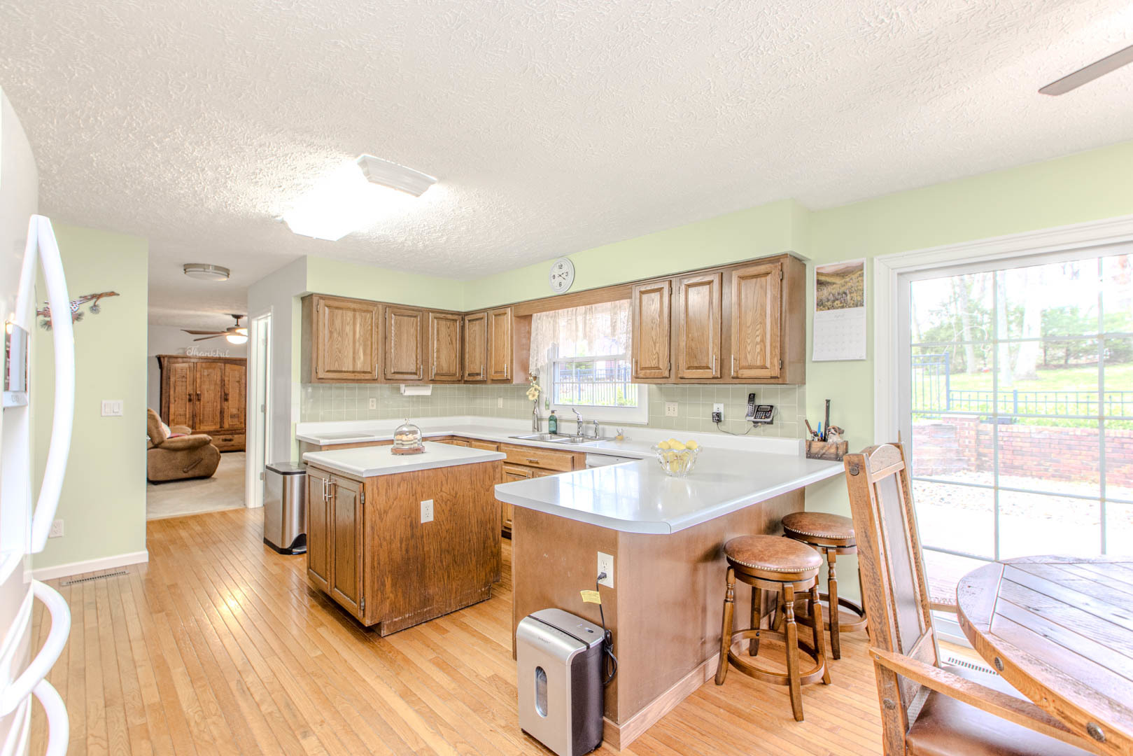 8908 E 1400 North Road, Bloomington, IL 61705