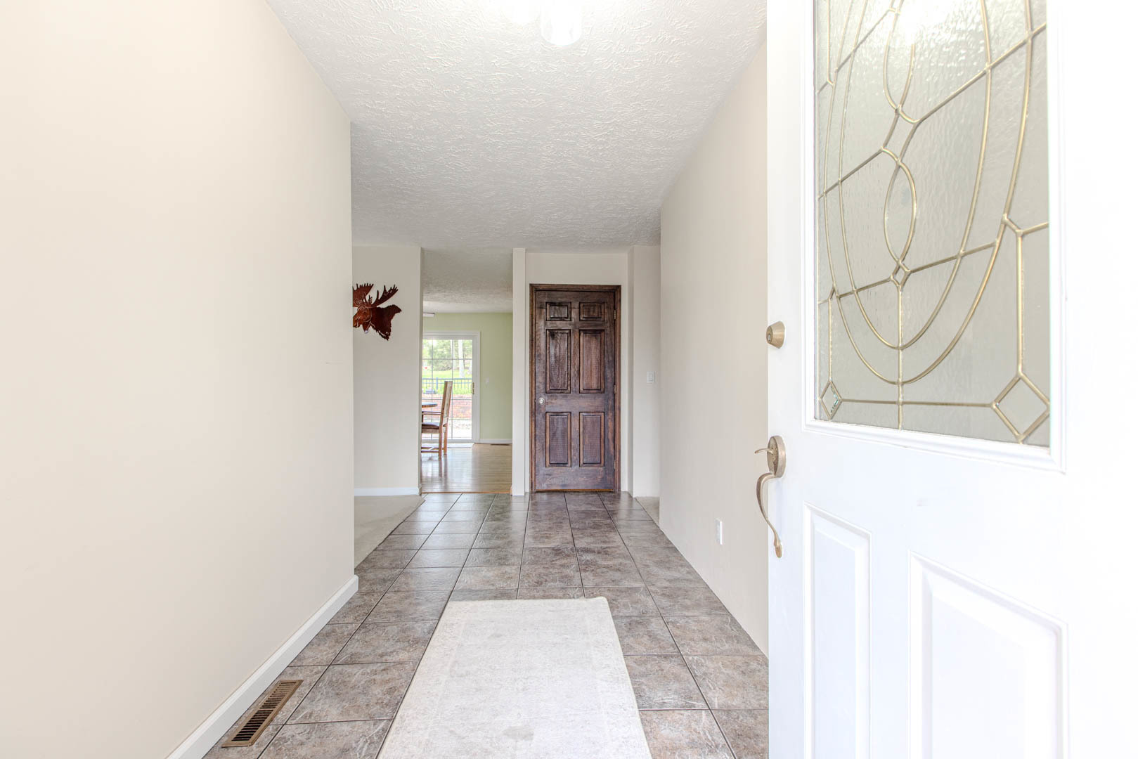 8908 E 1400 North Road, Bloomington, IL 61705