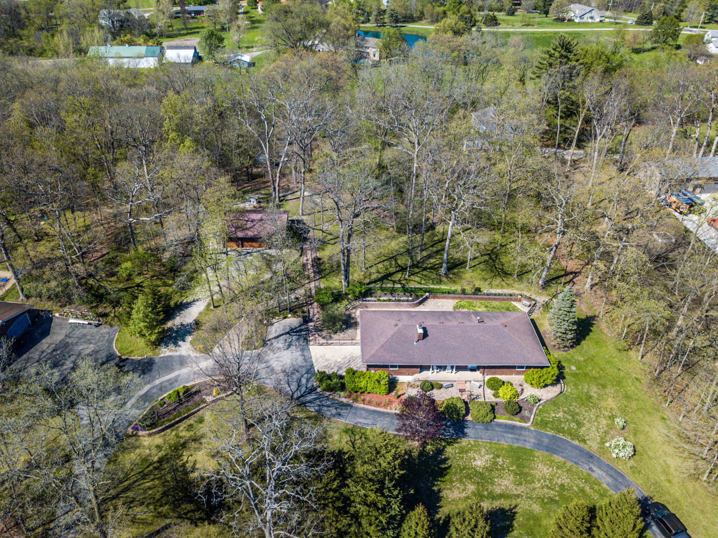 8908 E 1400 North Road, Bloomington, IL 61705