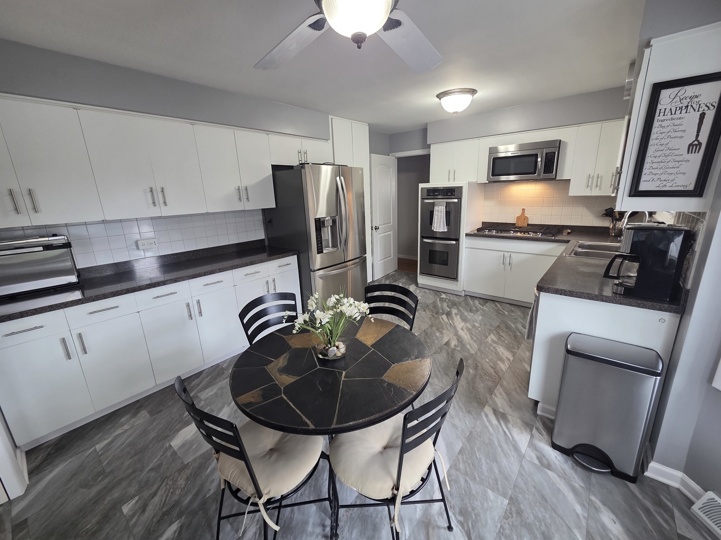 1101 E Washington Boulevard, Lombard, IL 60148