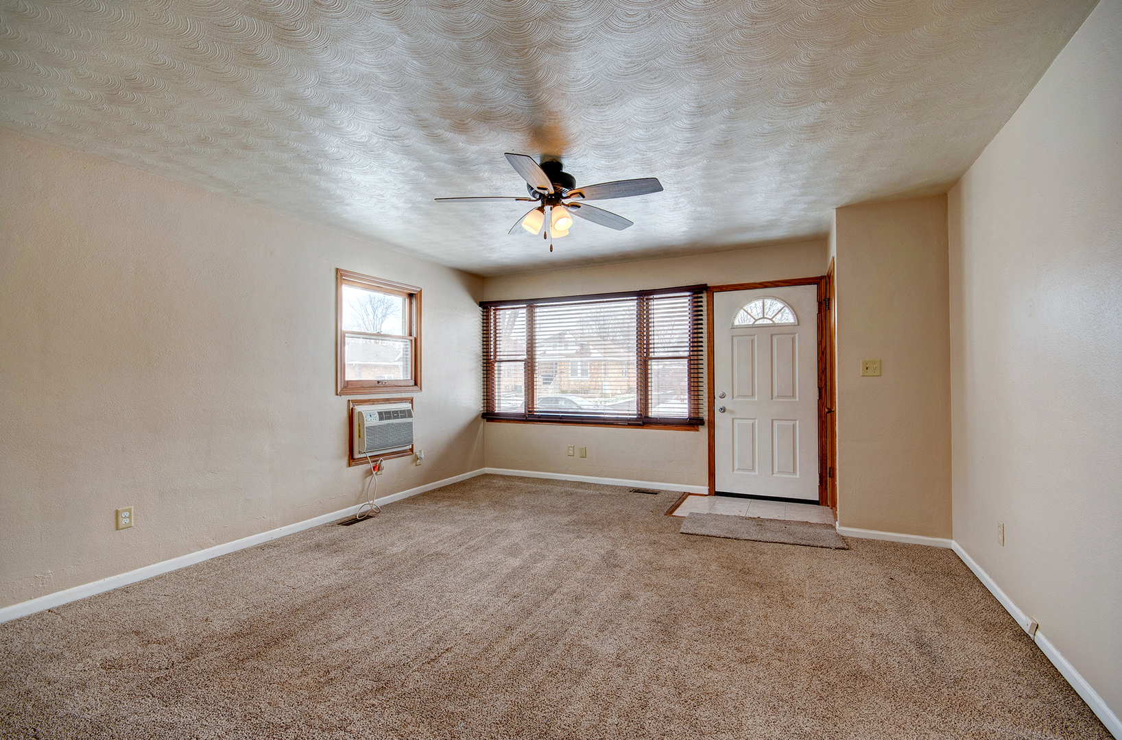 323 S Hebbard Street, Joliet, IL 60433