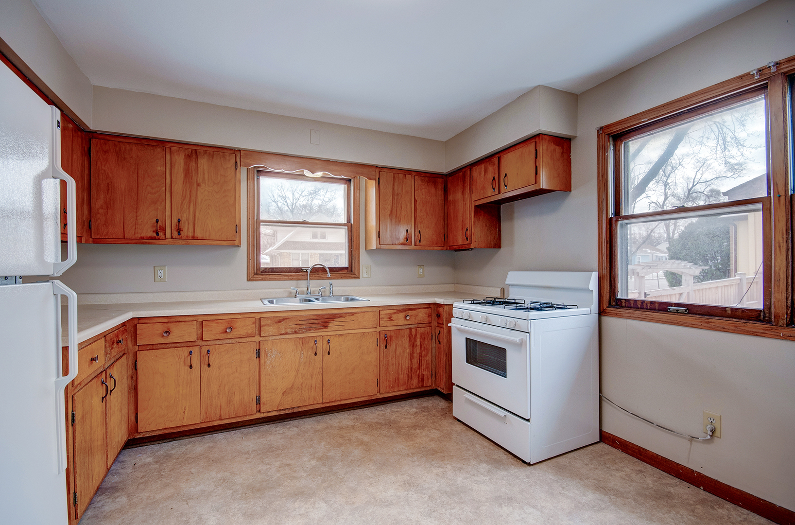 323 S Hebbard Street, Joliet, IL 60433