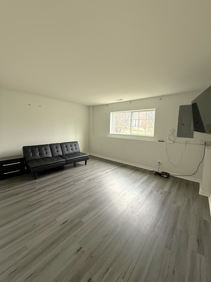 487 Town Center Boulevard, Gilberts, IL 60136