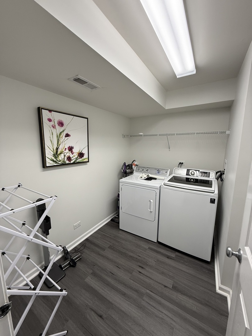 487 Town Center Boulevard, Gilberts, IL 60136