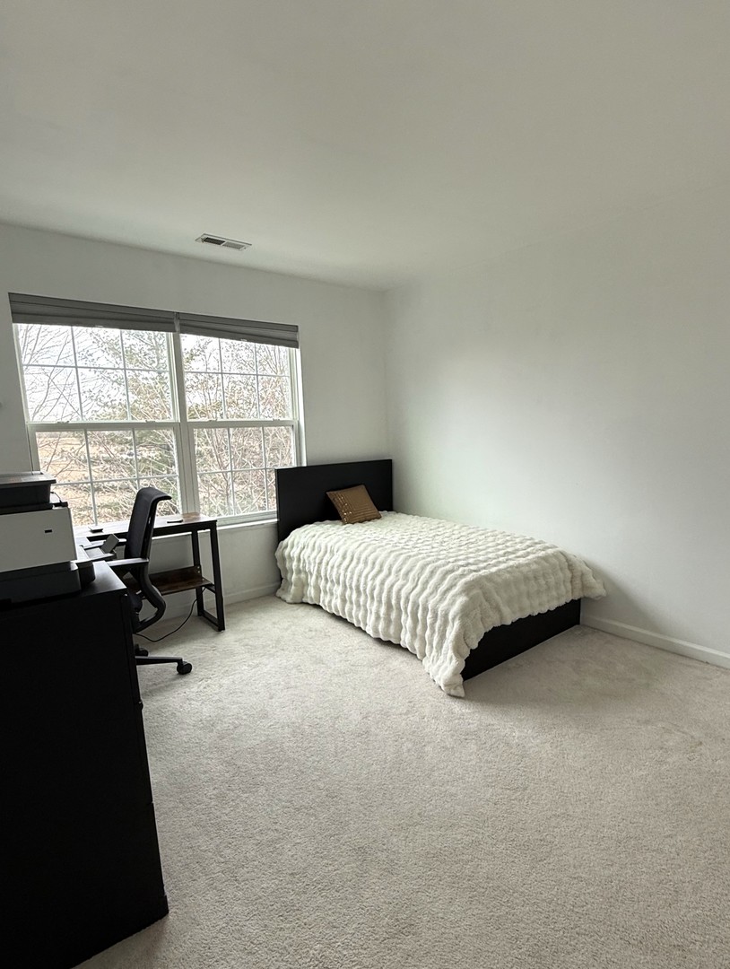 487 Town Center Boulevard, Gilberts, IL 60136