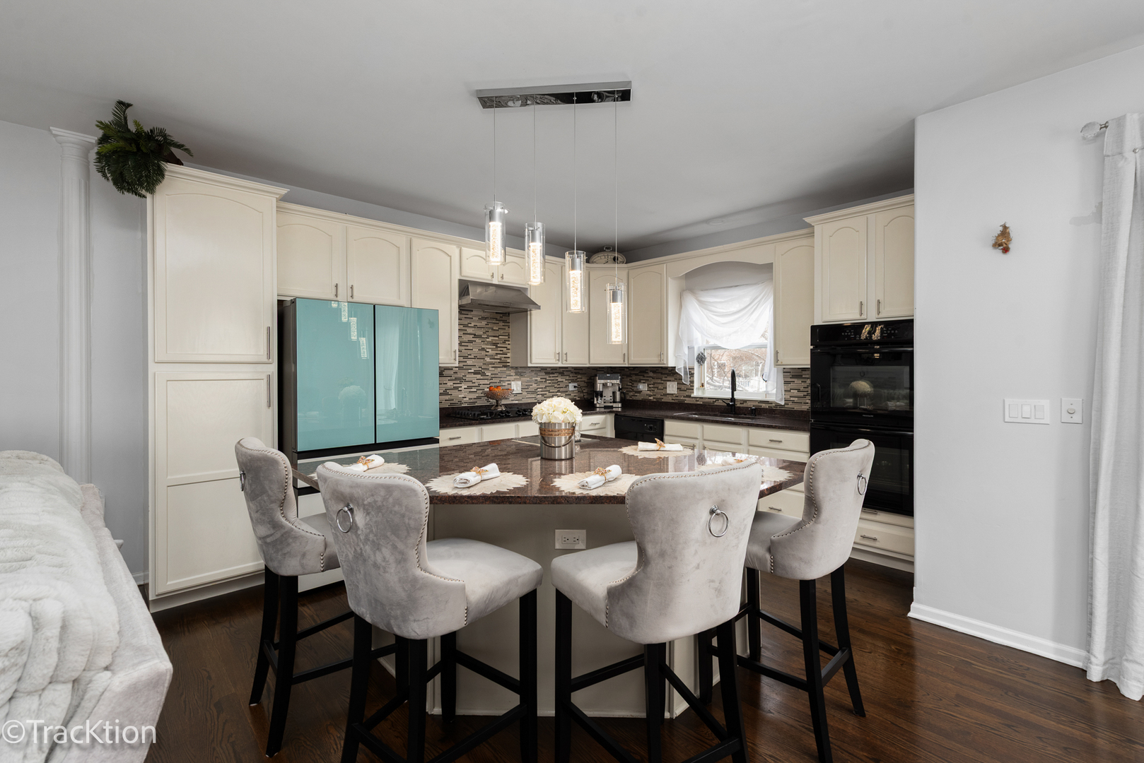 1139 River Bend Lane, Lisle, IL 60532