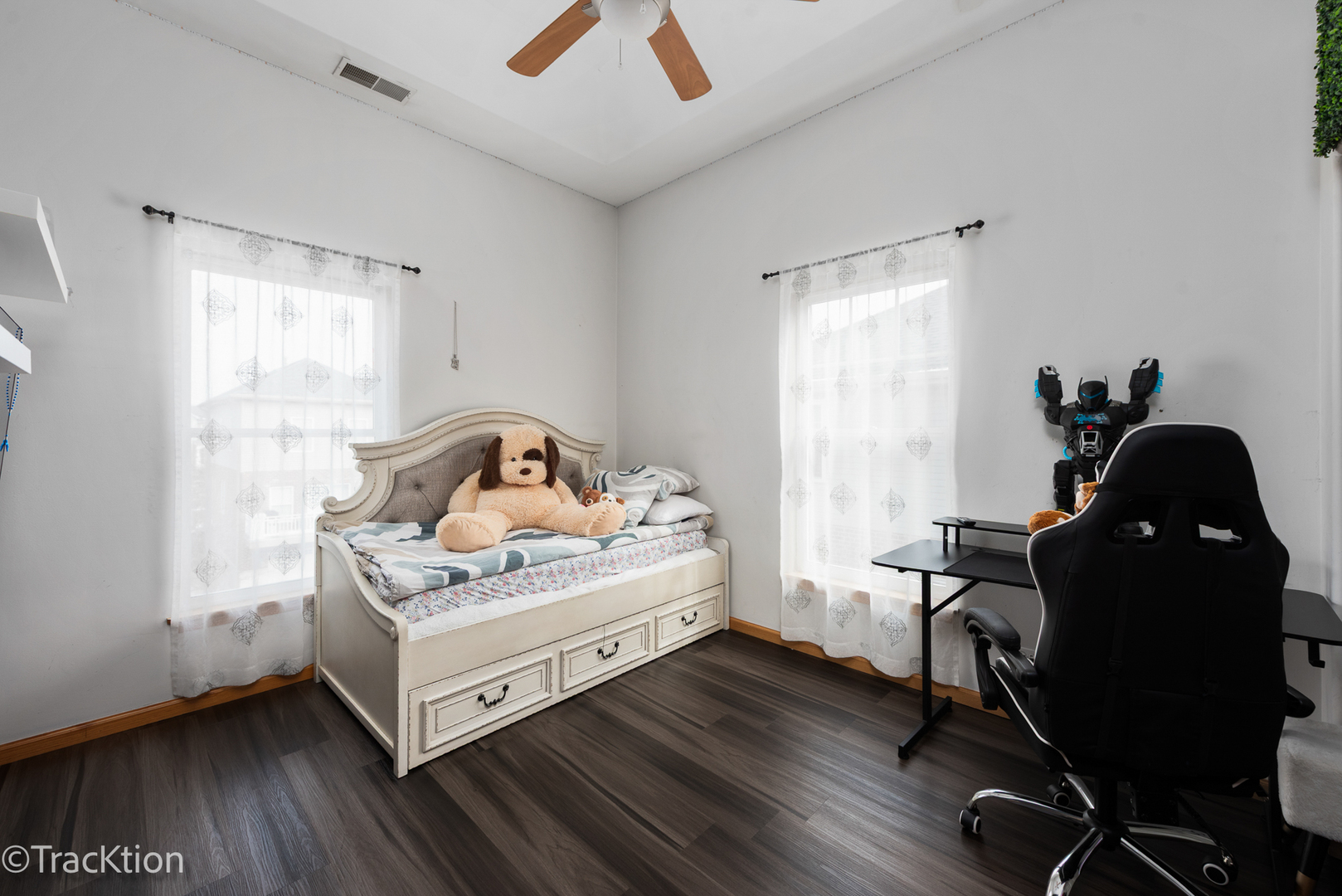 1139 River Bend Lane, Lisle, IL 60532