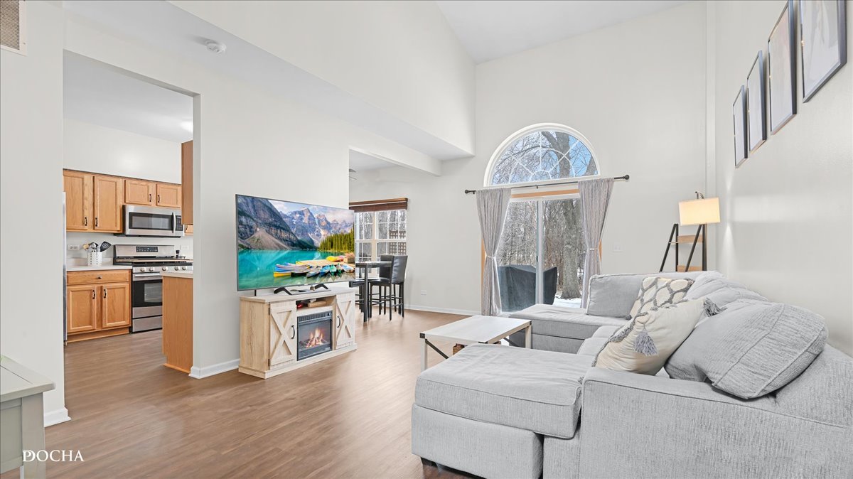 4013 Oak Tree Lane, Plainfield, IL 60586