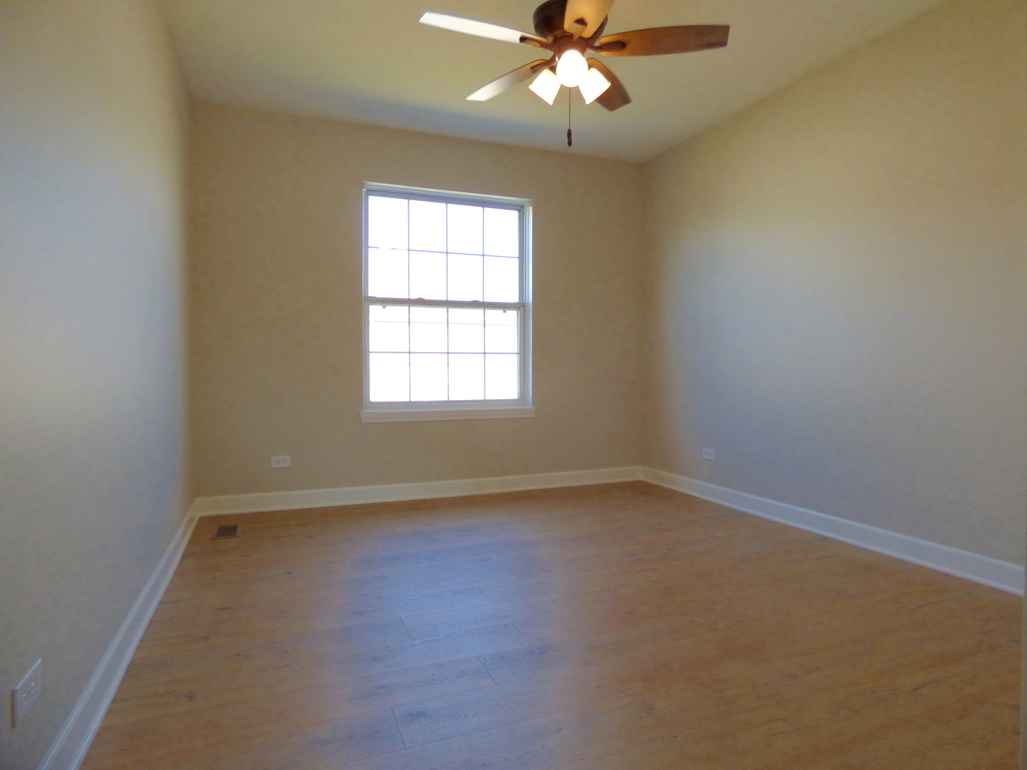 682 Silk Oak Lane, Crystal Lake, IL 60014