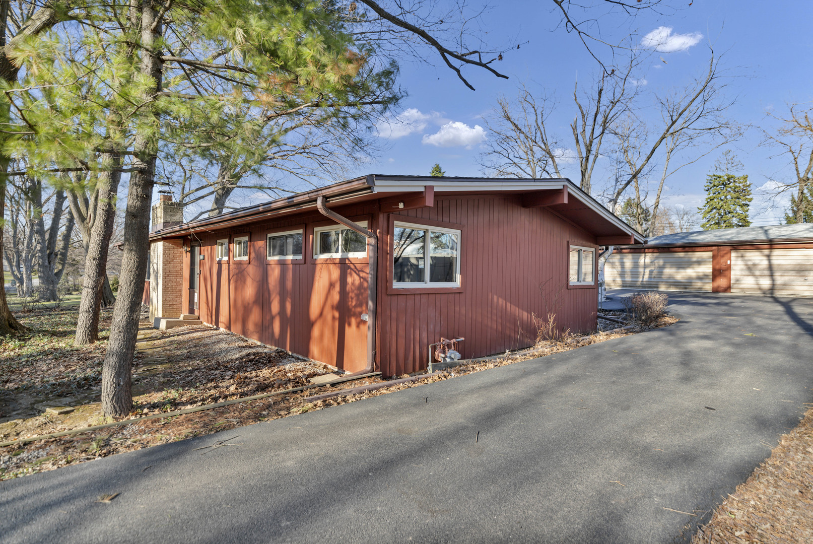 1505 S Stewart Avenue, Lombard, IL 60148