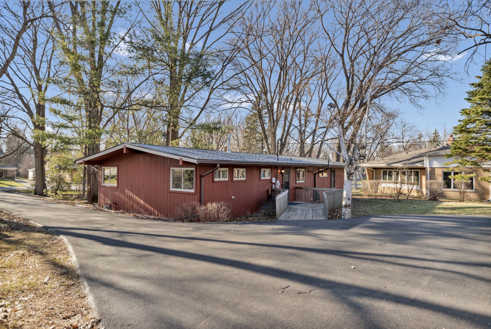 1505 S Stewart Avenue, Lombard, IL 60148