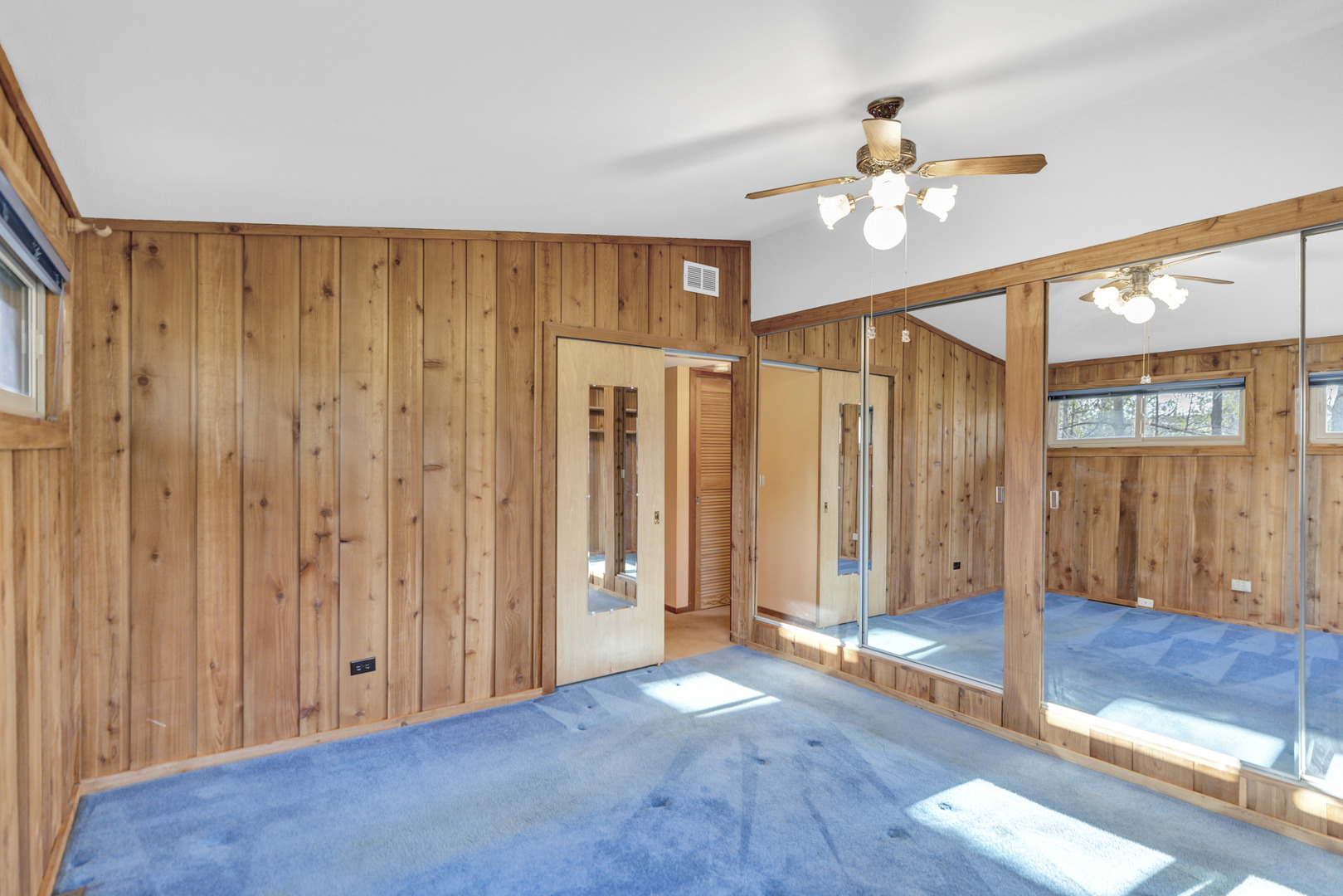 1505 S Stewart Avenue, Lombard, IL 60148