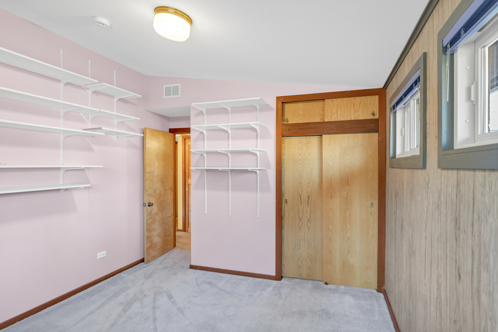 1505 S Stewart Avenue, Lombard, IL 60148