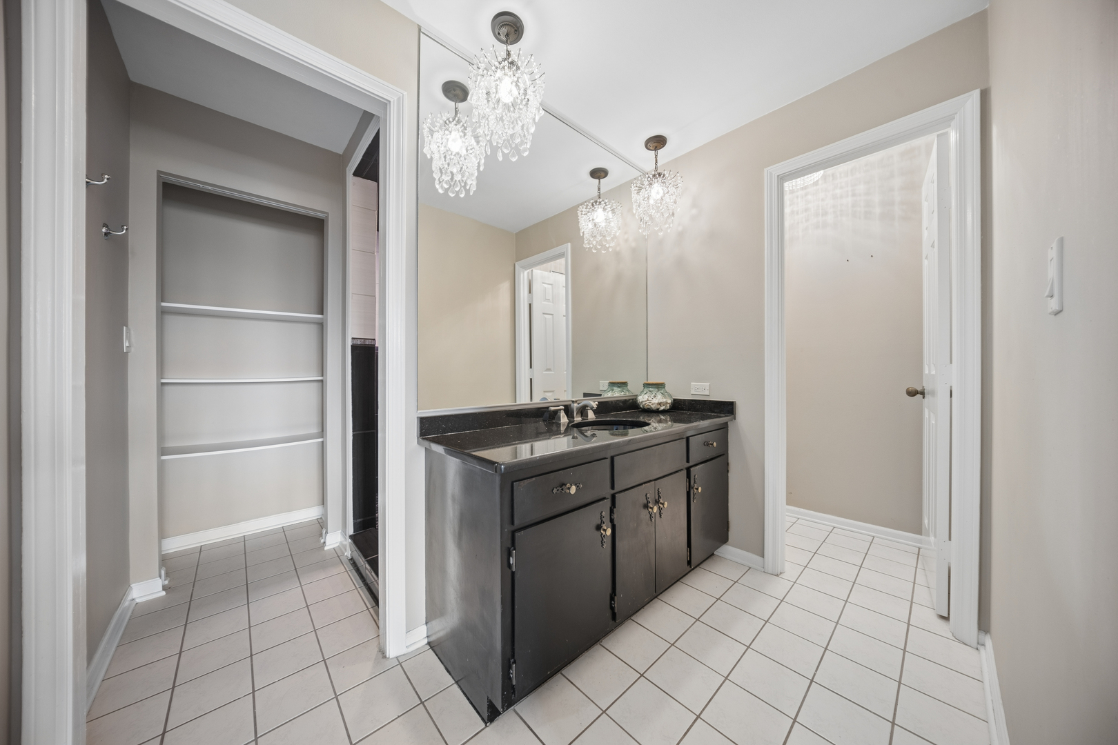 44 PARK Lane #232, Park Ridge, IL 60068