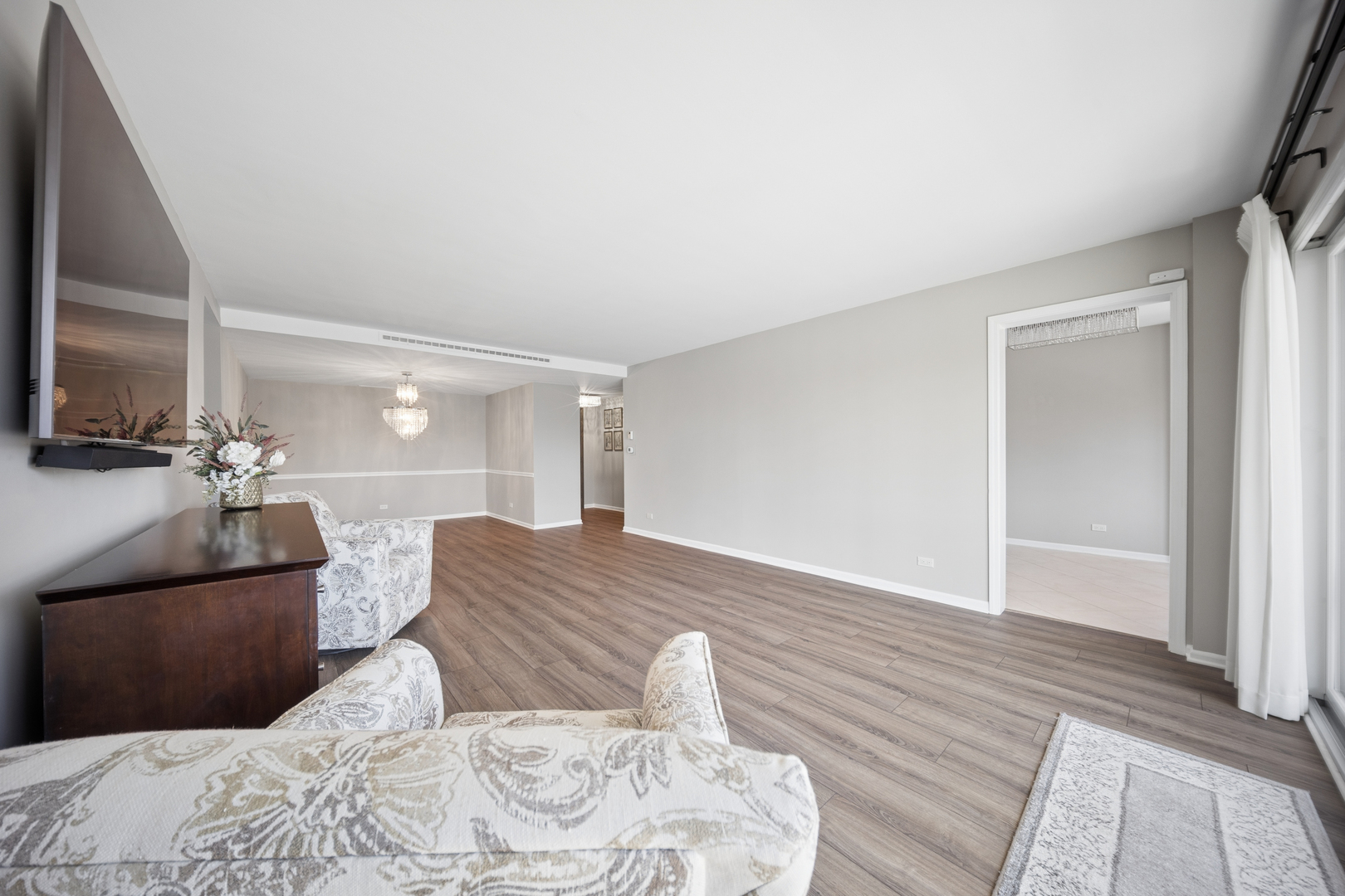 44 PARK Lane #232, Park Ridge, IL 60068