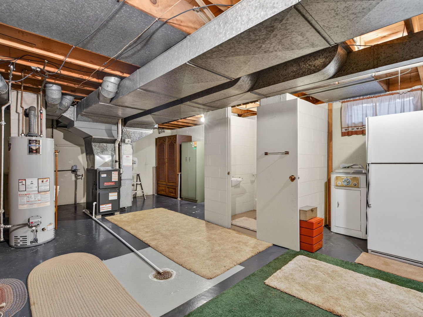 1200 N May Street, Joliet, IL 60435