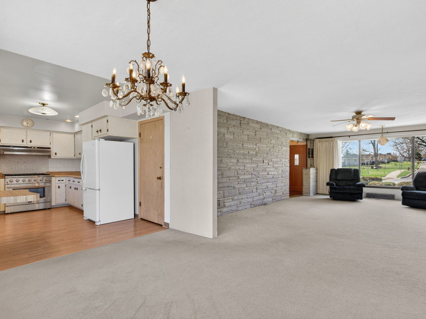 1200 N May Street, Joliet, IL 60435