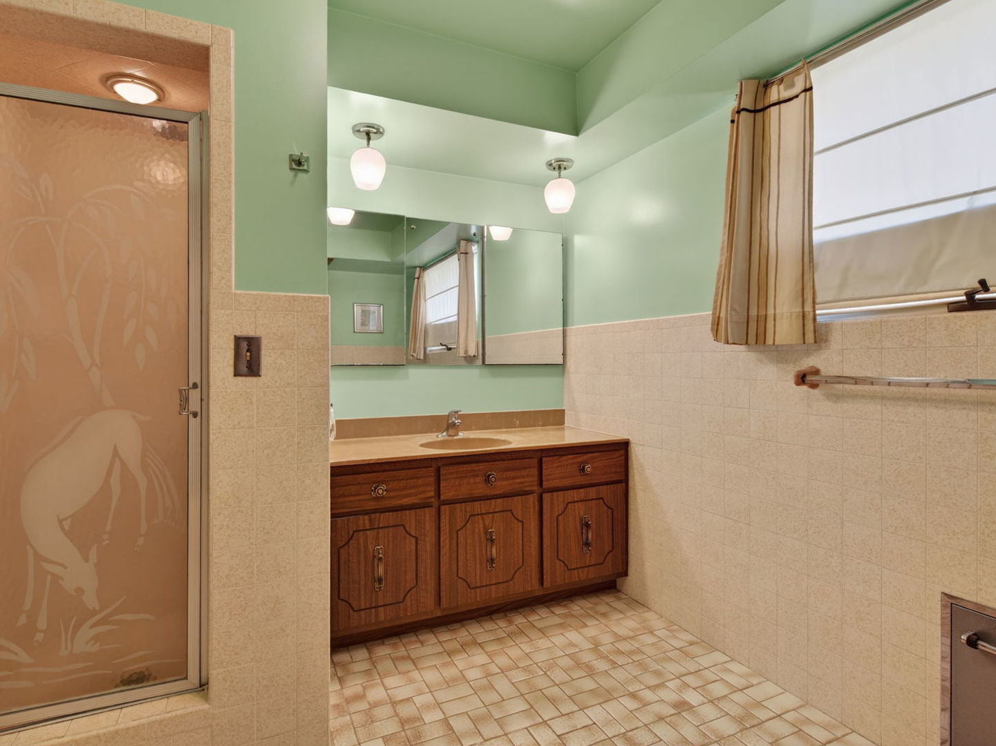 1200 N May Street, Joliet, IL 60435