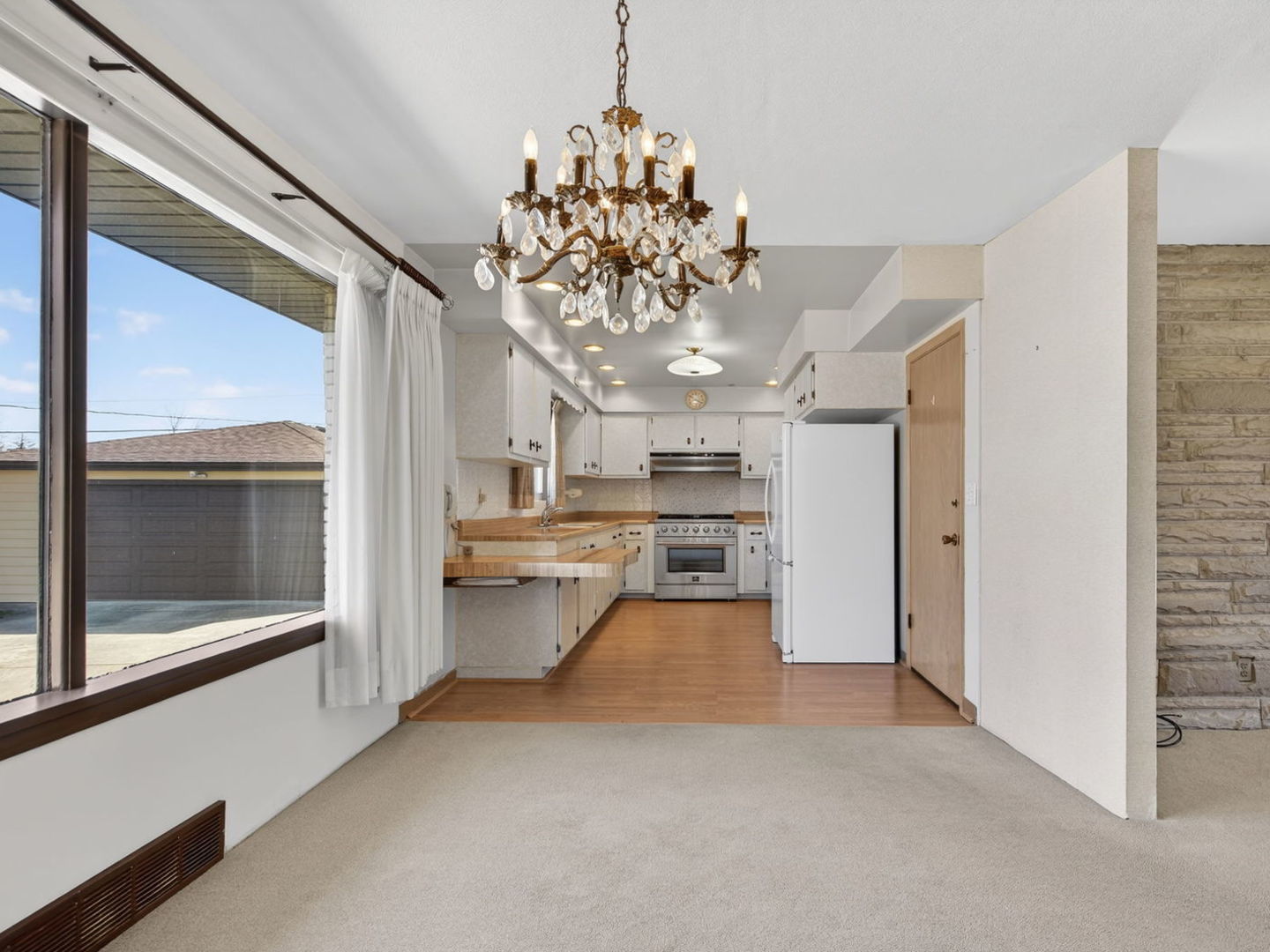 1200 N May Street, Joliet, IL 60435