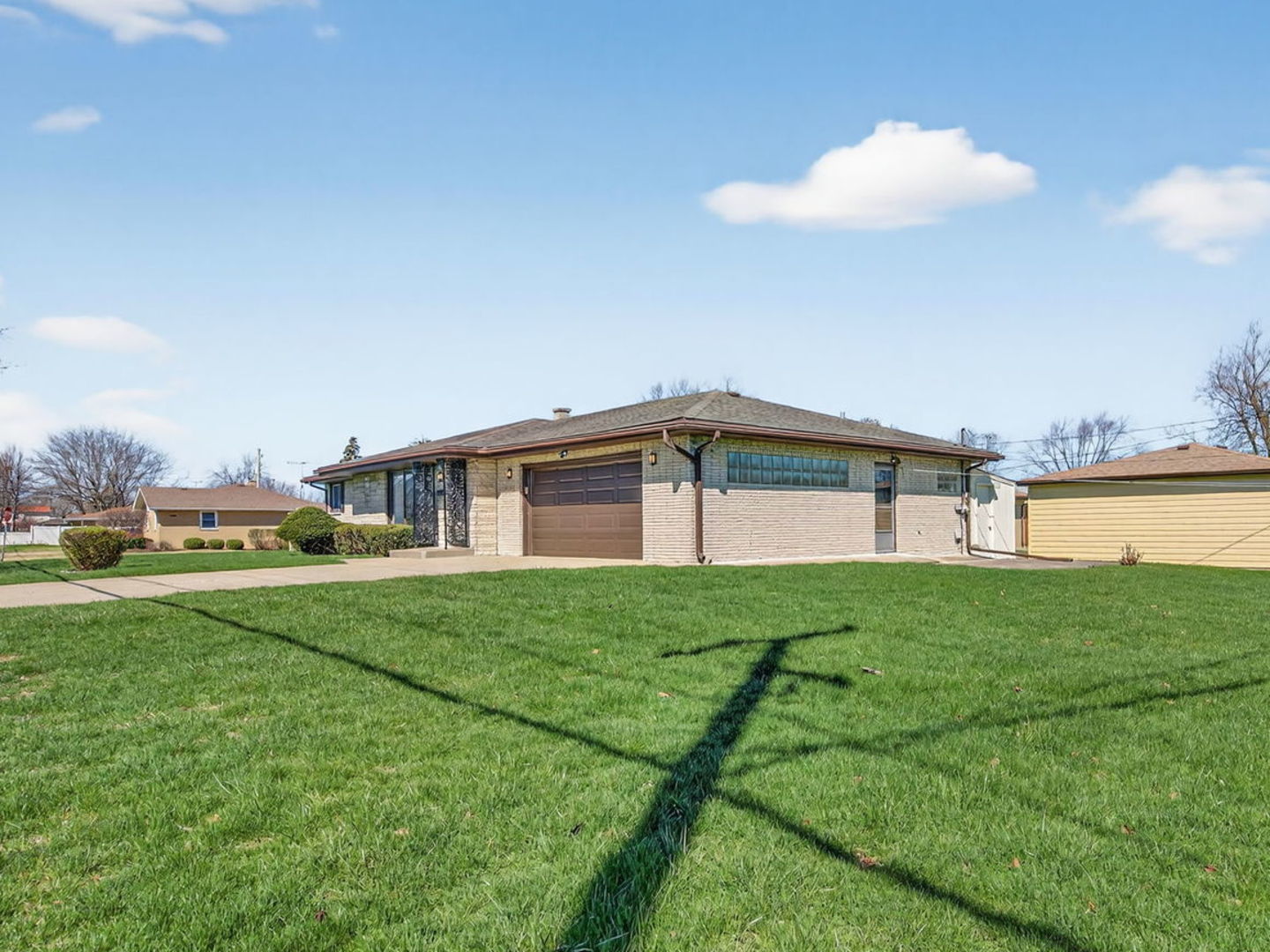 1200 N May Street, Joliet, IL 60435