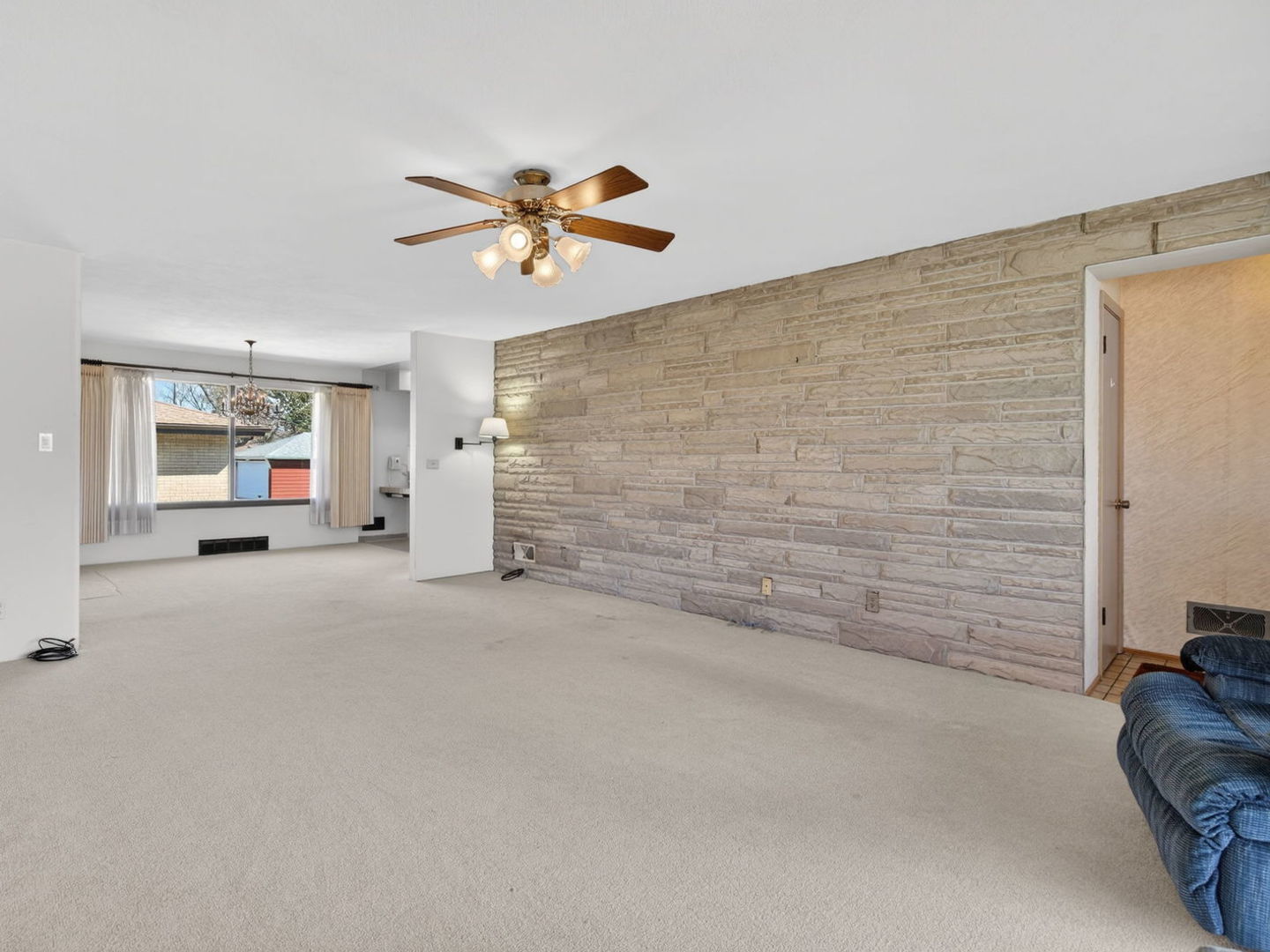 1200 N May Street, Joliet, IL 60435