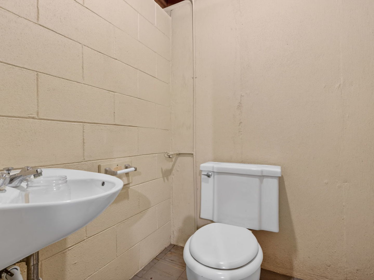 1200 N May Street, Joliet, IL 60435