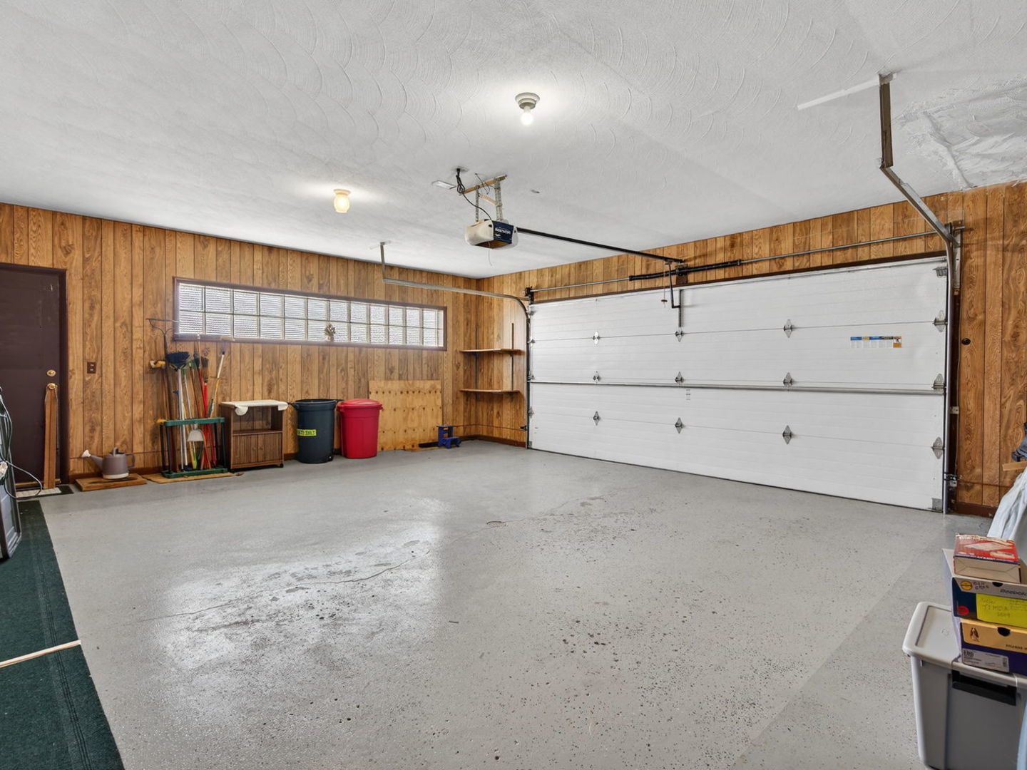 1200 N May Street, Joliet, IL 60435