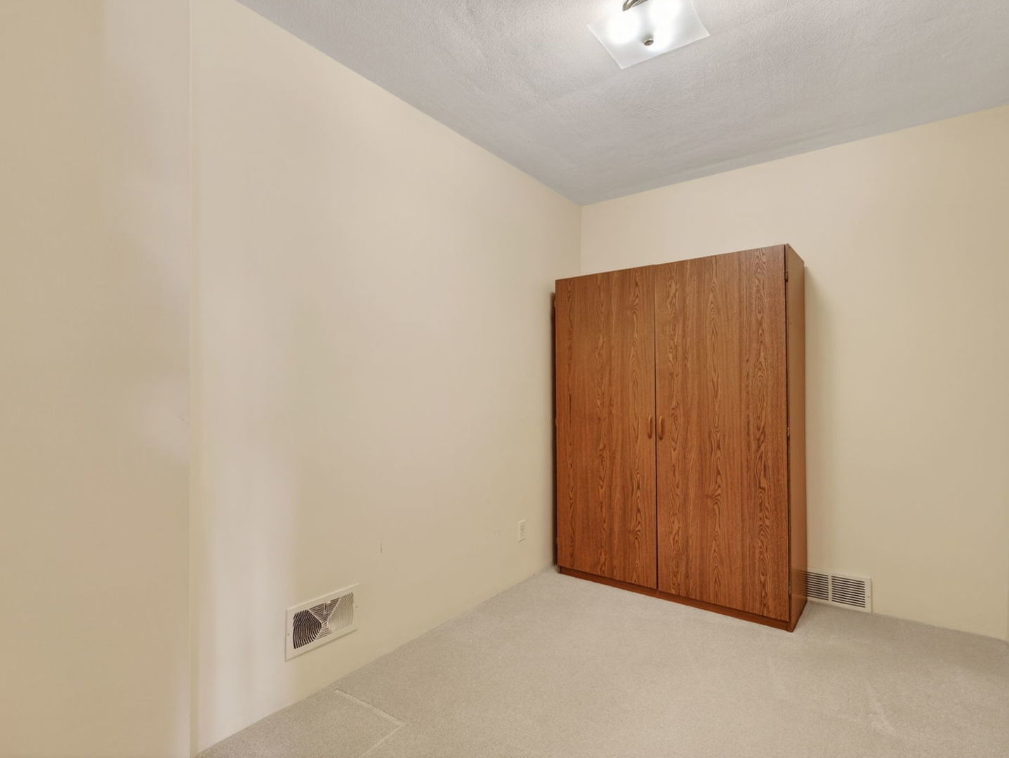 1200 N May Street, Joliet, IL 60435