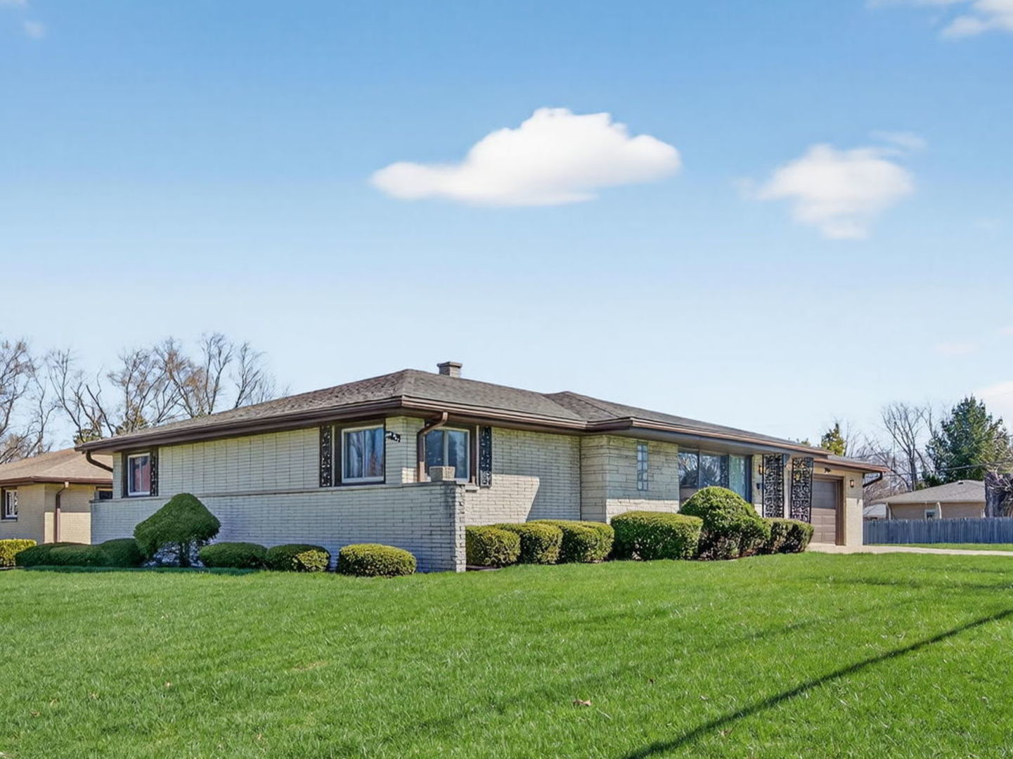 1200 N May Street, Joliet, IL 60435