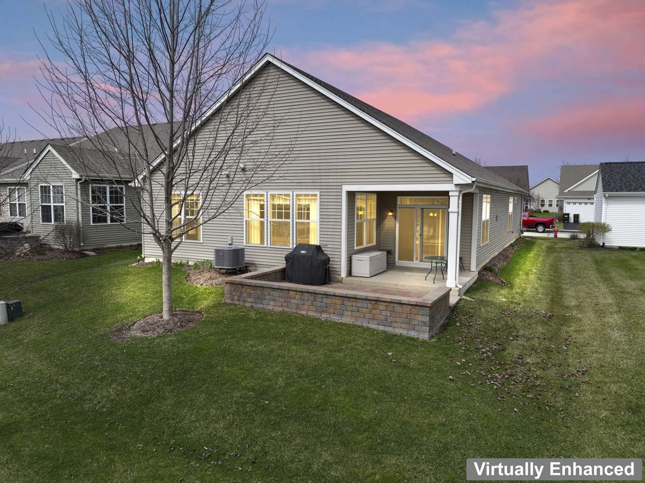 925 Prescott Lane, Pingree Grove, IL 60140