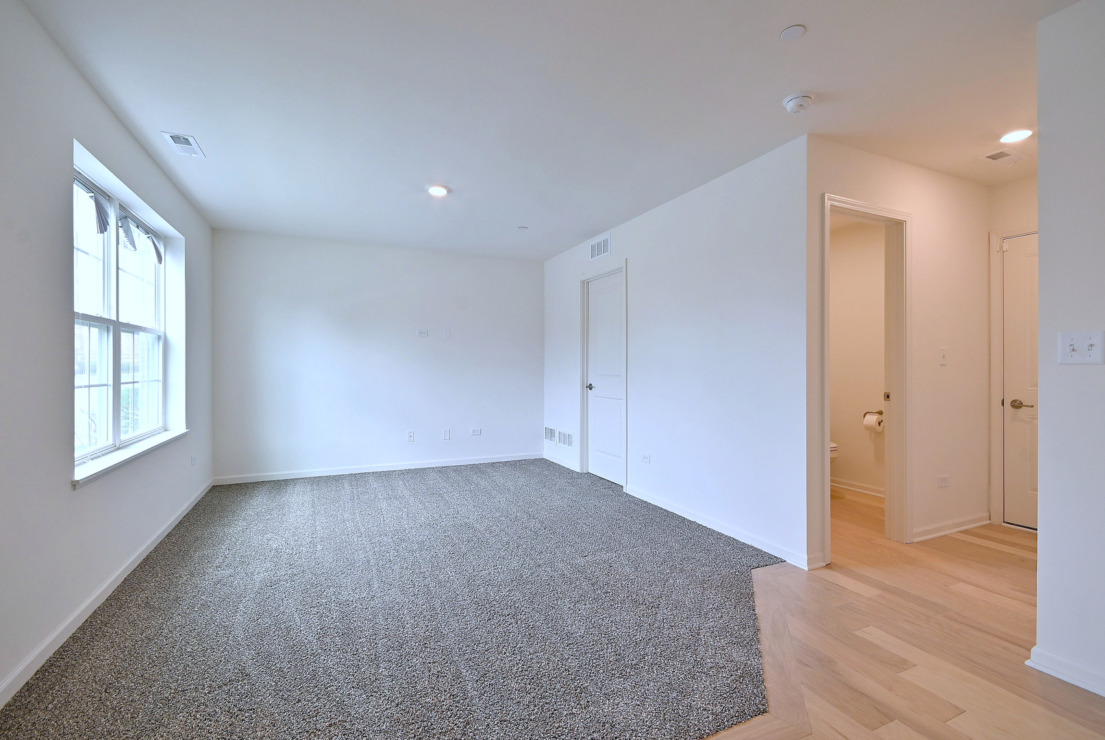 2922 Reflection Drive, Naperville, IL 60564