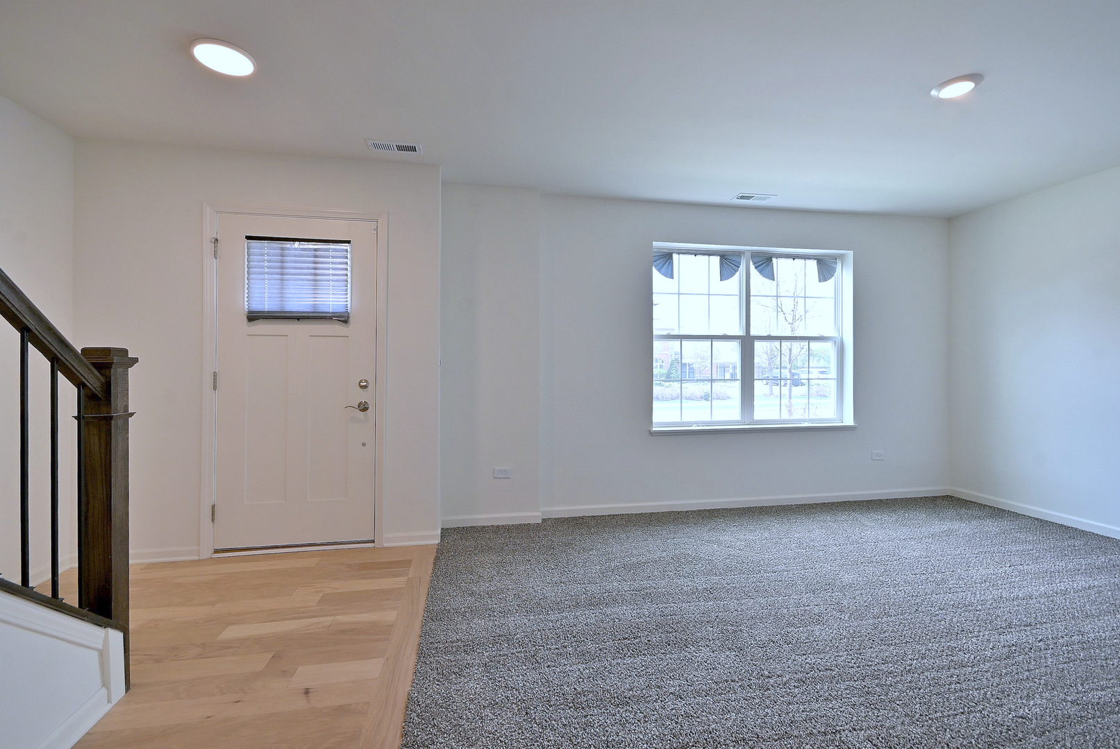 2922 Reflection Drive, Naperville, IL 60564