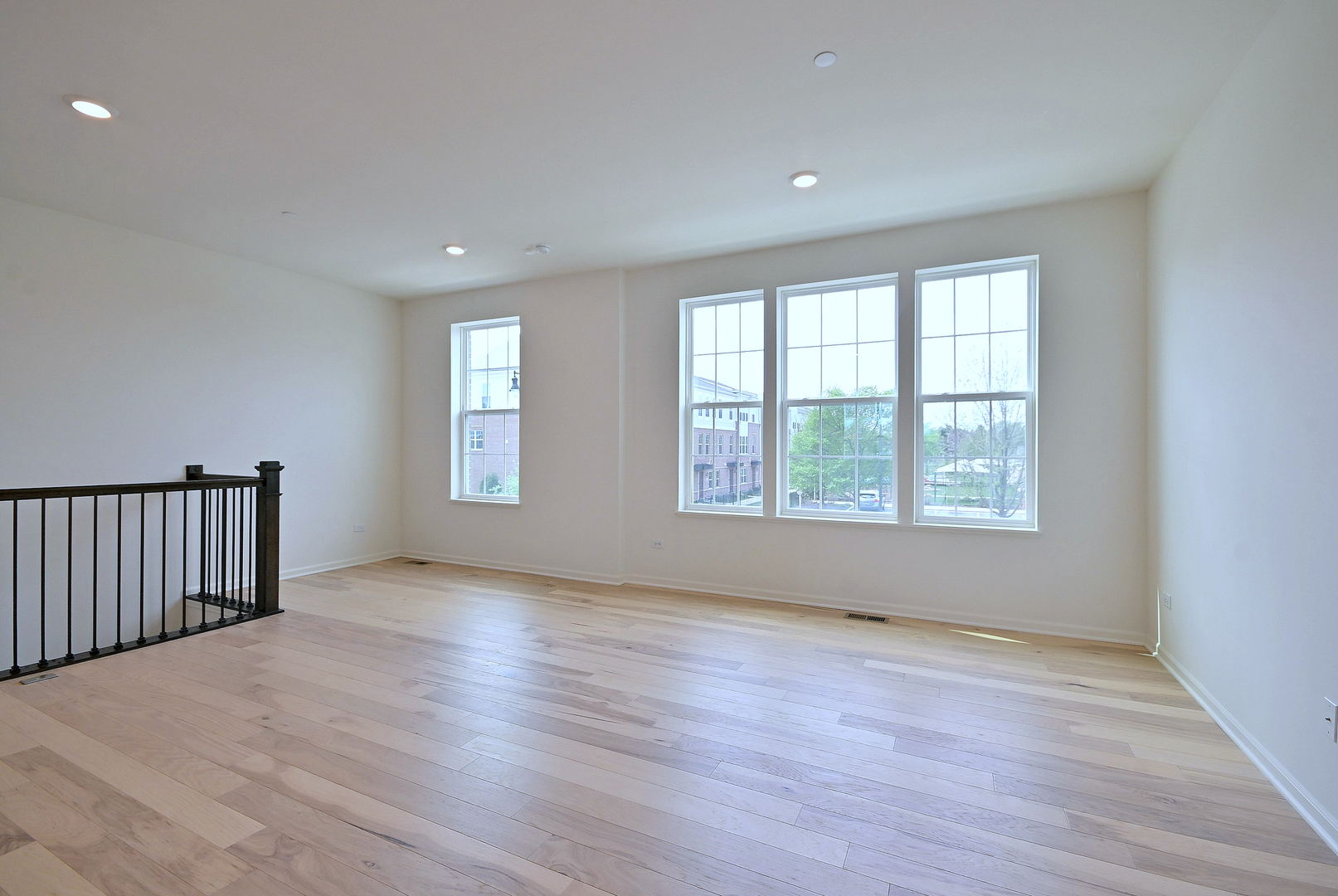 2922 Reflection Drive, Naperville, IL 60564