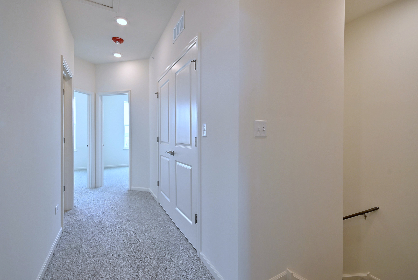 2922 Reflection Drive, Naperville, IL 60564