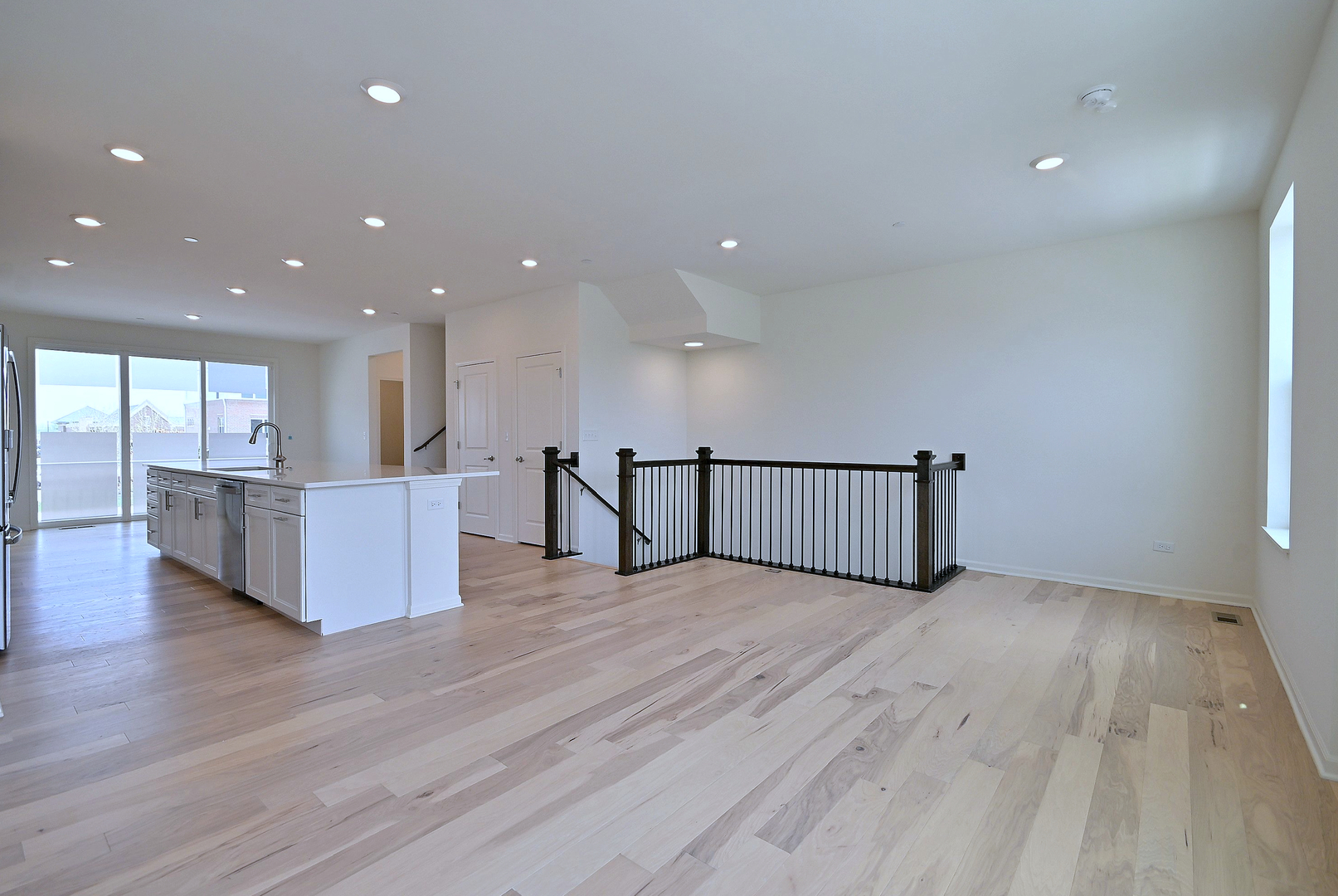 2922 Reflection Drive, Naperville, IL 60564