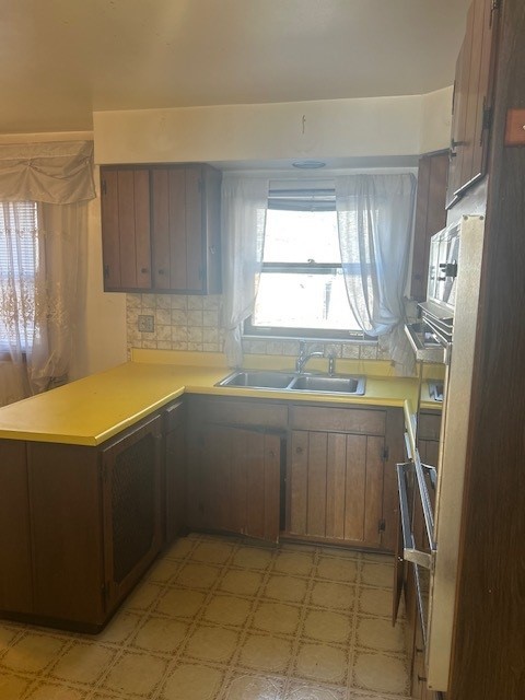 108 E Burlington Street #B, Riverside, IL 60546