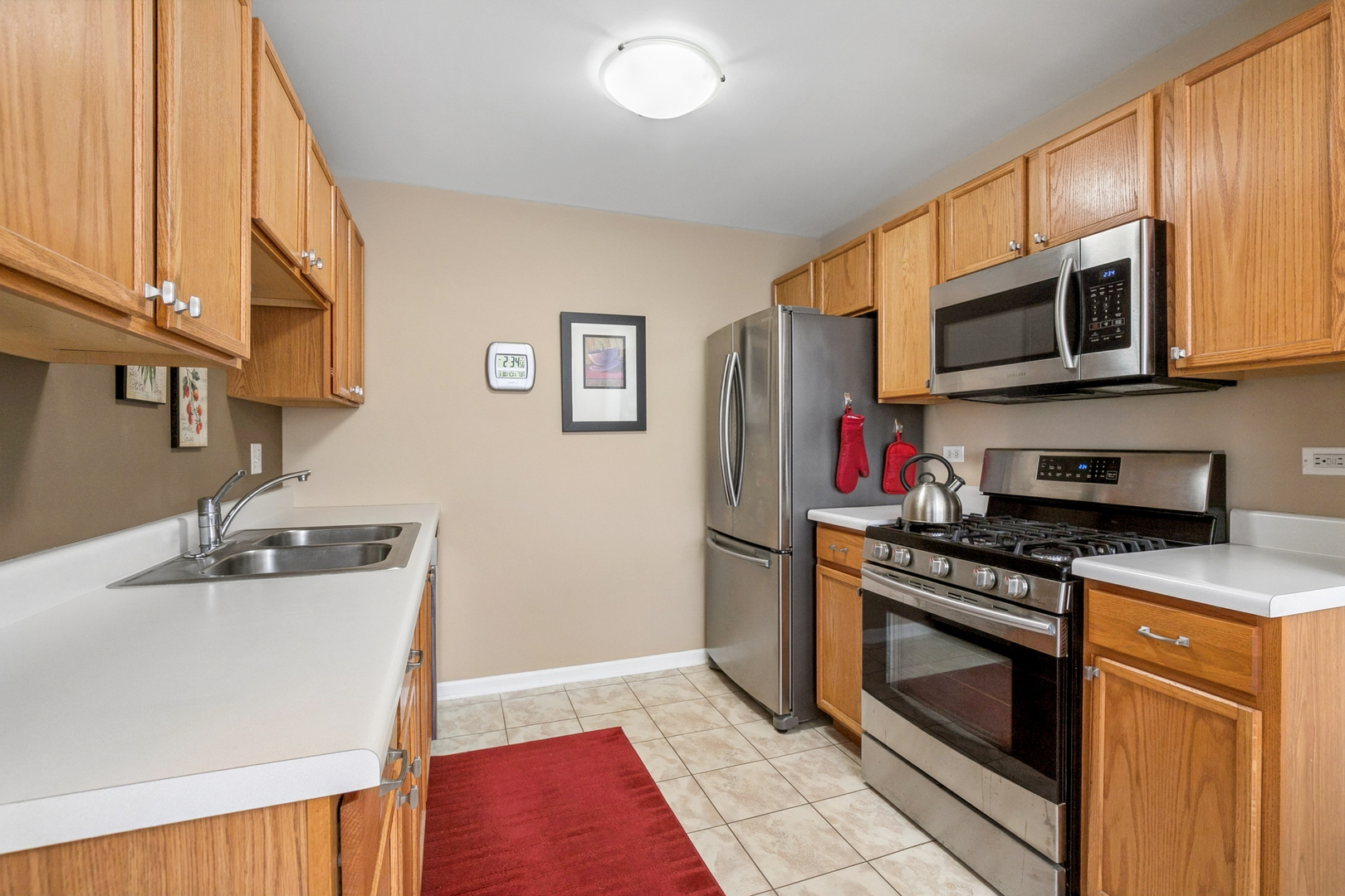 Round Lake Beach, IL 60073