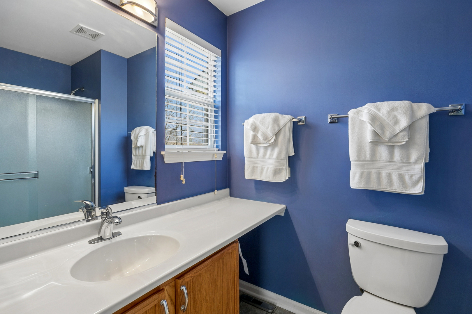 Round Lake Beach, IL 60073