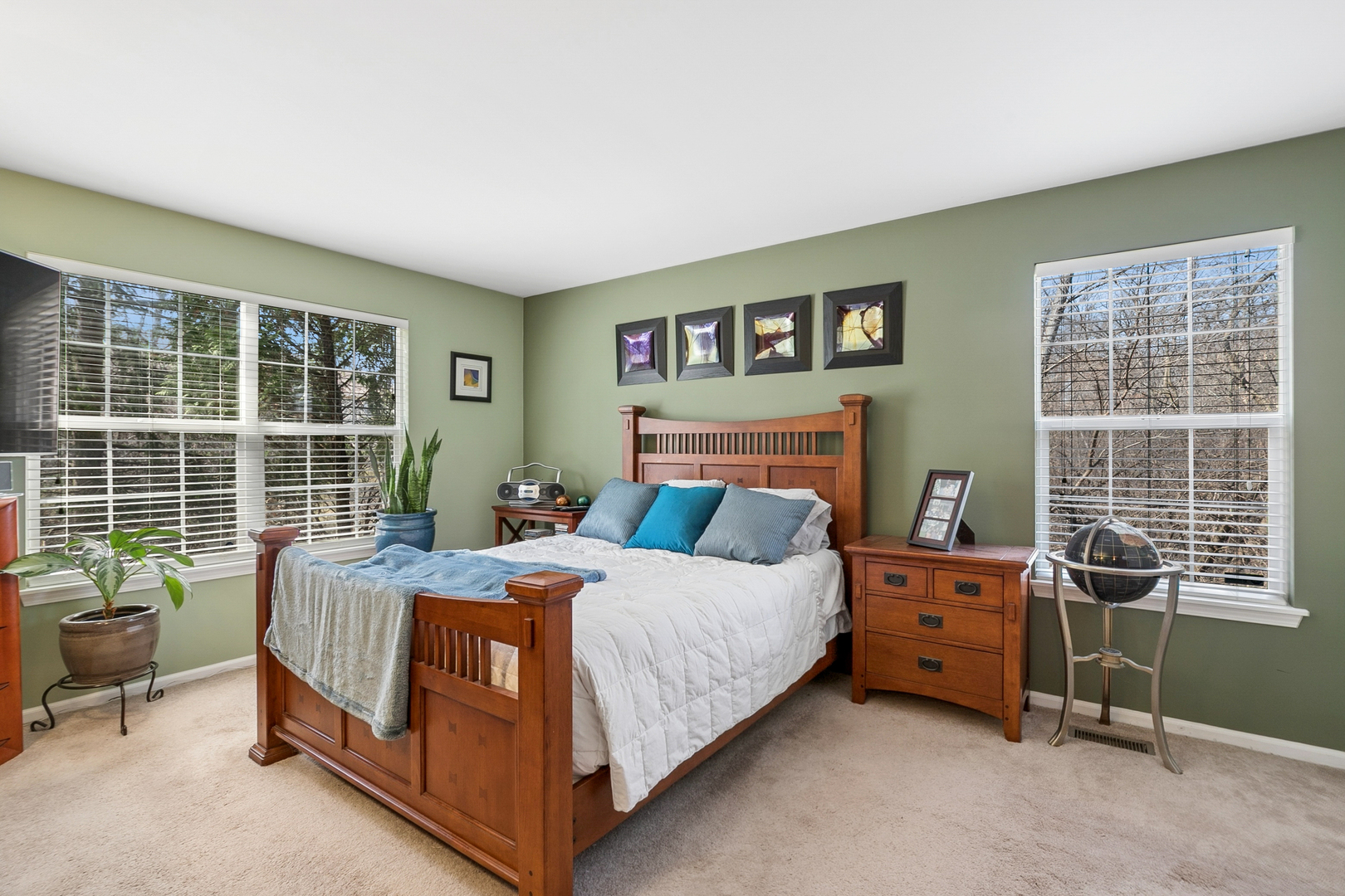 Round Lake Beach, IL 60073