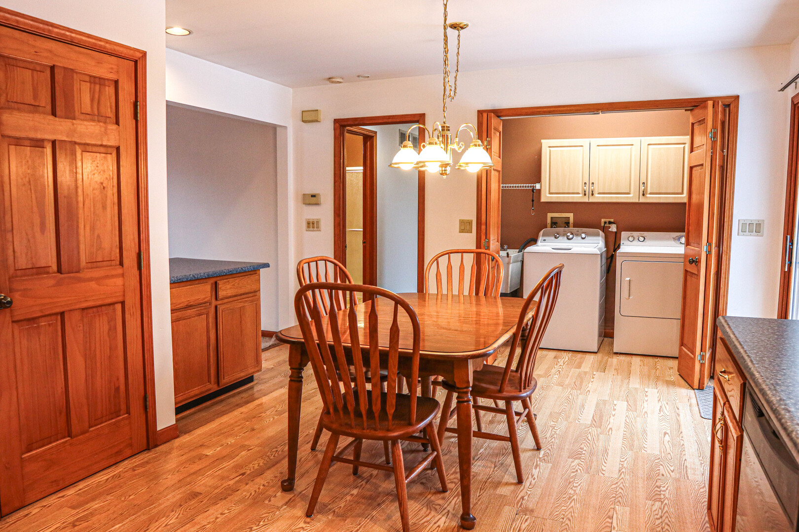 904 Harvest Trail #B, Yorkville, IL 60560