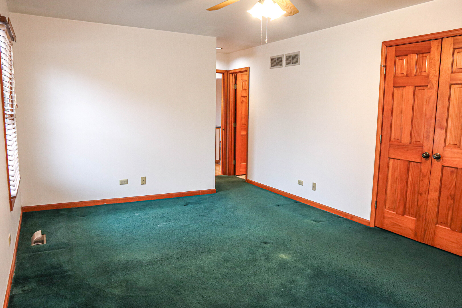 904 Harvest Trail #B, Yorkville, IL 60560