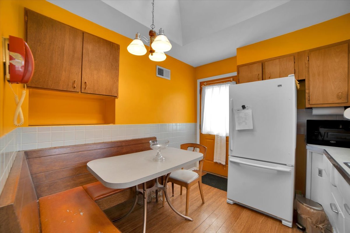 1505 W Euclid Avenue, Arlington Heights, IL 60005