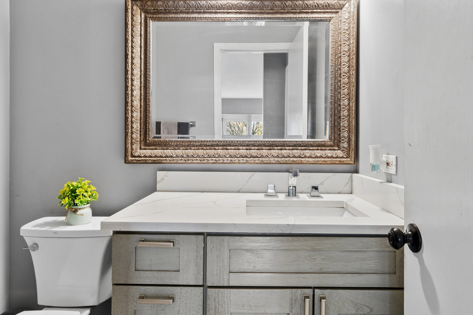 909 Brompton Circle, Bolingbrook, IL 60440