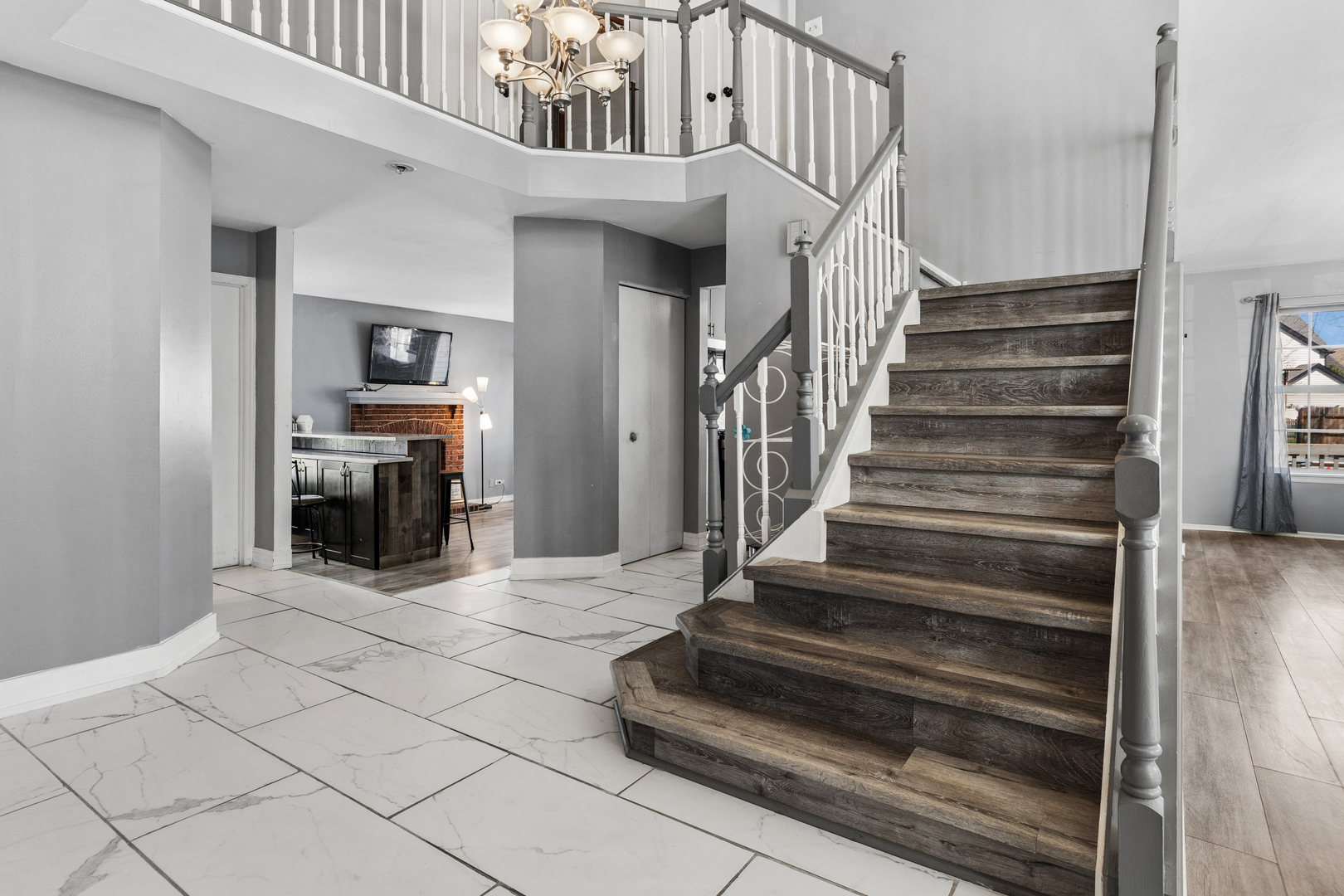 909 Brompton Circle, Bolingbrook, IL 60440