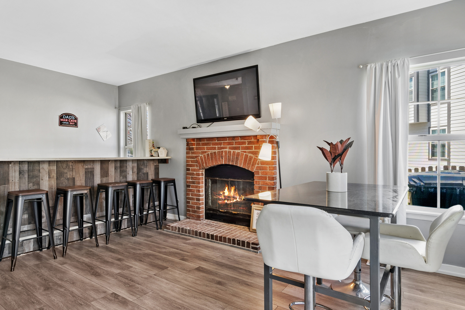 909 Brompton Circle, Bolingbrook, IL 60440