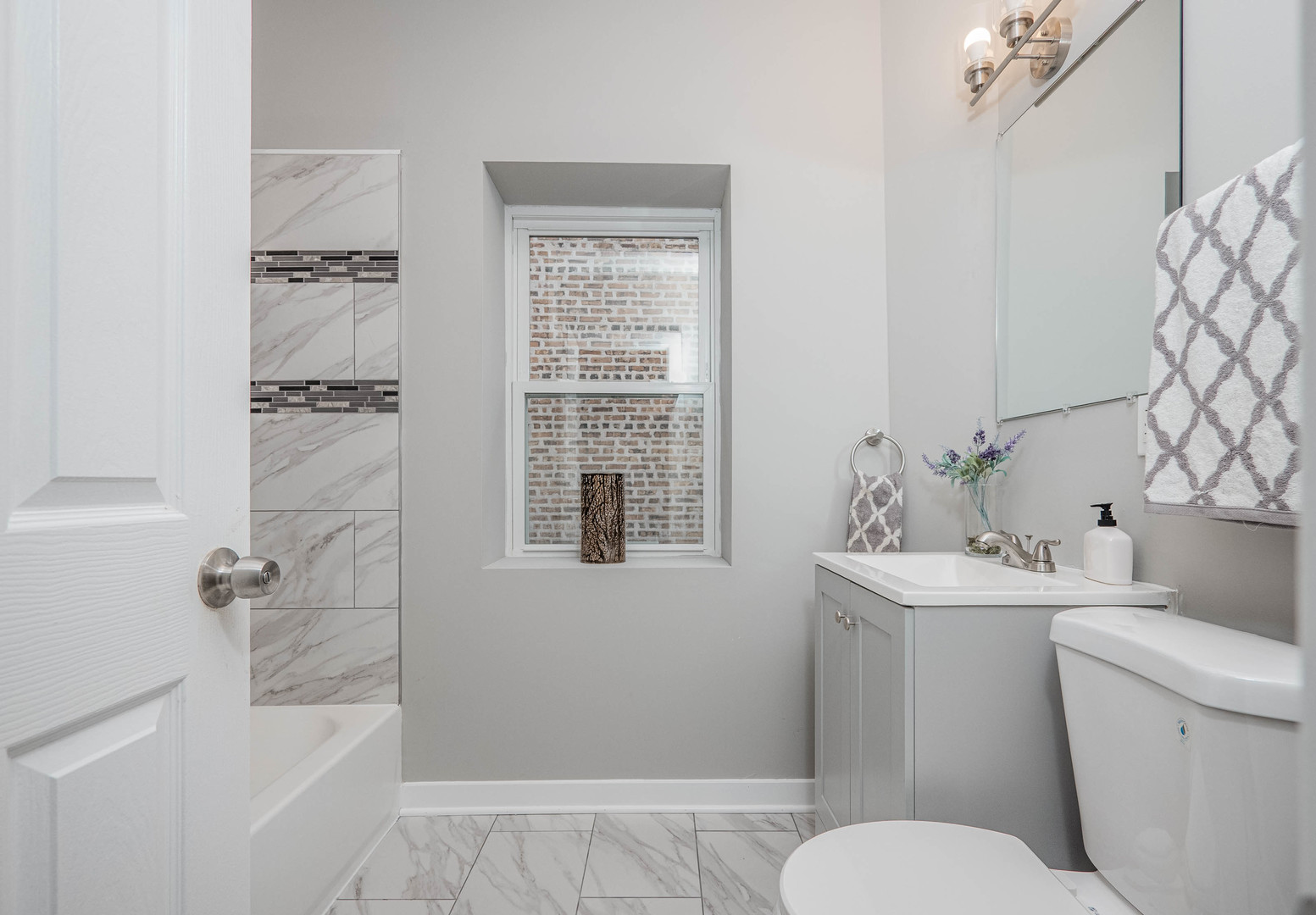 8144 S Green Street, Chicago, IL 60620