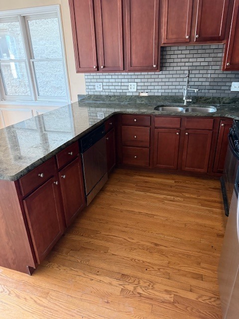 5220 S Michigan Avenue #2, Chicago, IL 60615