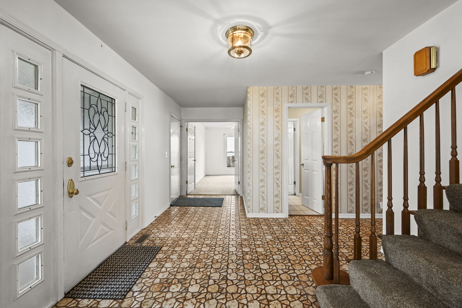 4217 N Ridge Avenue, Arlington Heights, IL 60004