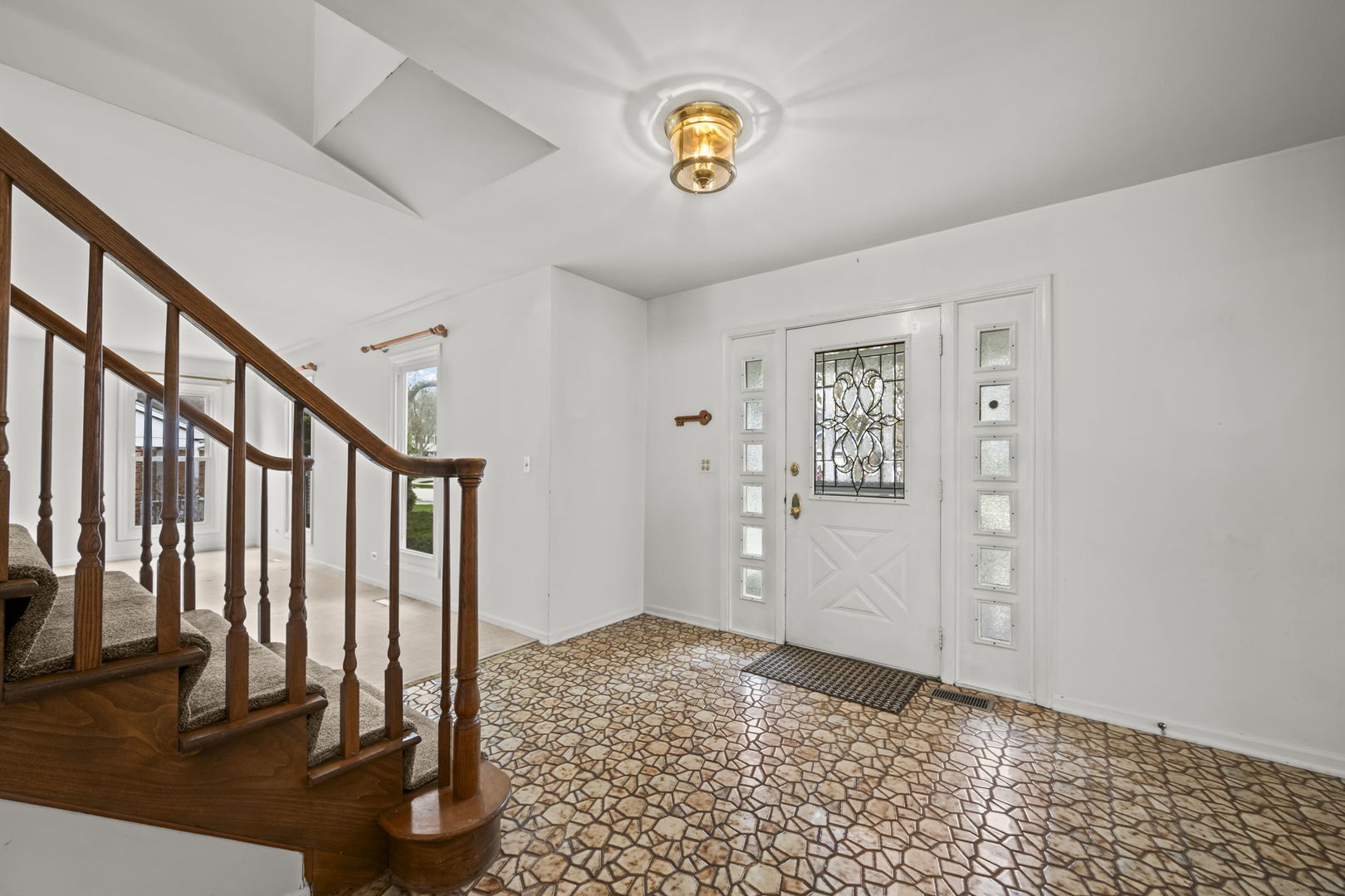 4217 N Ridge Avenue, Arlington Heights, IL 60004